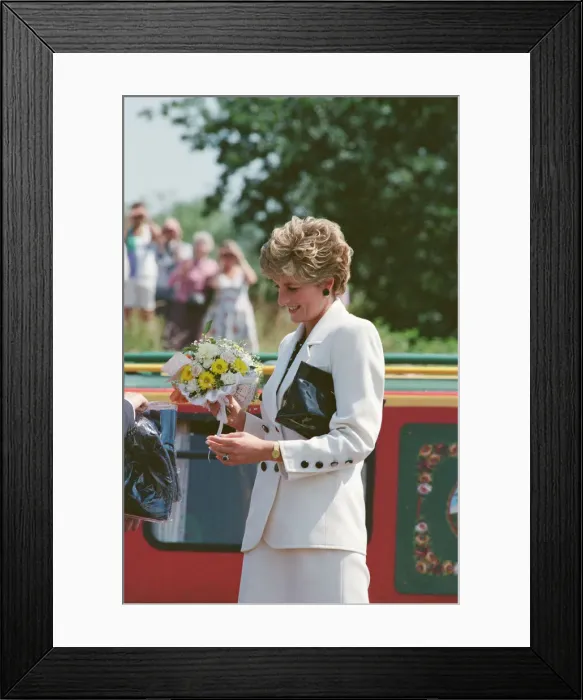 Framed Print : HRH The Princess of Wales, Princess Diana, during her visit to Manchester, England