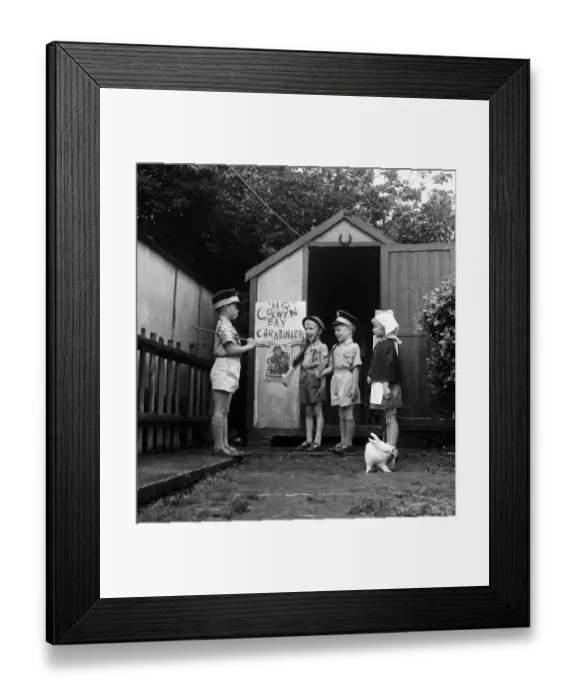 Framed Print : David Kilgour, aged 8, who wants to be a soldier seen at his home in Mochdre, Colwyn Bay Framed Print : David Kilgour, aged 8, who wants to be a soldier seen at his home in Mochdre, Colwyn Bay