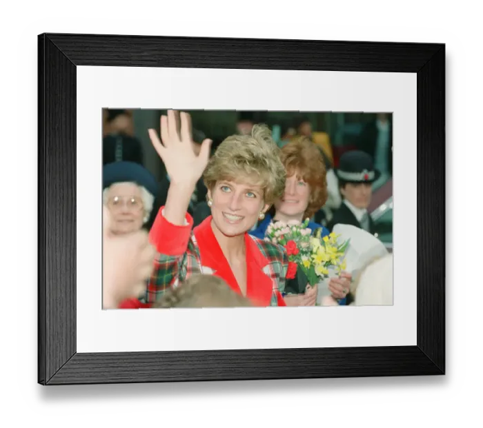 Framed Print : HRH The Princess of Wales, Princess Diana, visits Didsbury