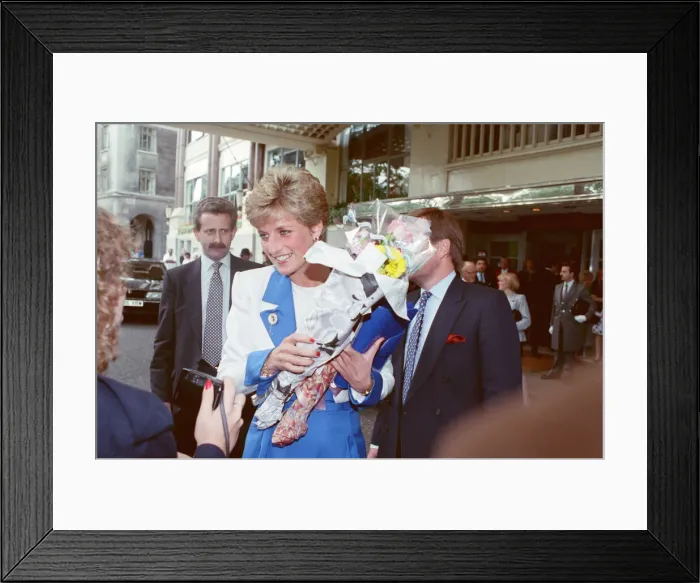 Framed Print : HRH The Princess of Wales, Princess Diana, arrives at The Savoy Hotel in London on her Framed Print : HRH The Princess of Wales, Princess Diana, arrives at The Savoy Hotel in London on her