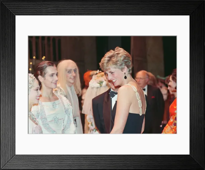 Framed Print : HRH The Princess of Wales, Princess Diana, arrives at The Coliseum in London to see Framed Print : HRH The Princess of Wales, Princess Diana, arrives at The Coliseum in London to see