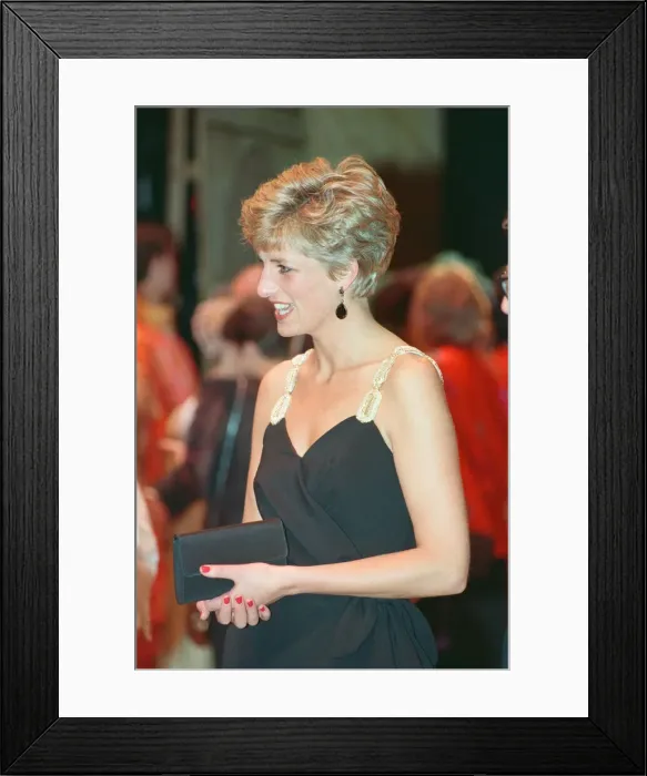 Framed Print : HRH The Princess of Wales, Princess Diana, arrives at The Coliseum in London to see Framed Print : HRH The Princess of Wales, Princess Diana, arrives at The Coliseum in London to see