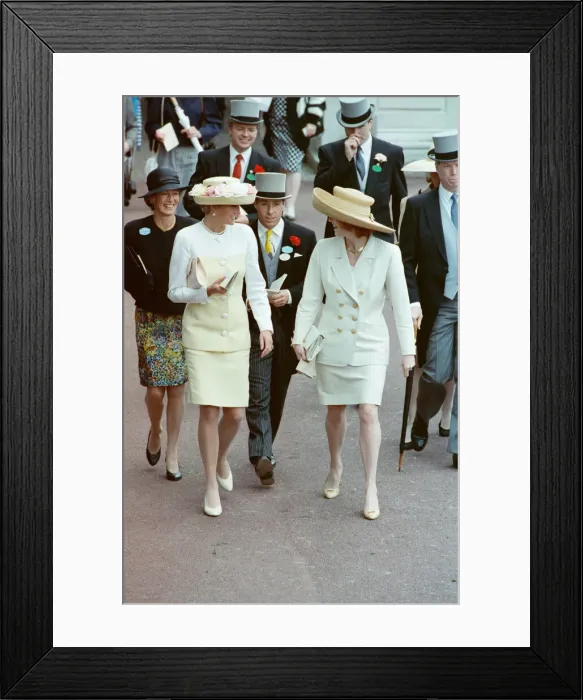 Framed Print : HRH The Princess of Wales, Princess Diana, (left) and The Duchess of York (right Framed Print : HRH The Princess of Wales, Princess Diana, (left) and The Duchess of York (right