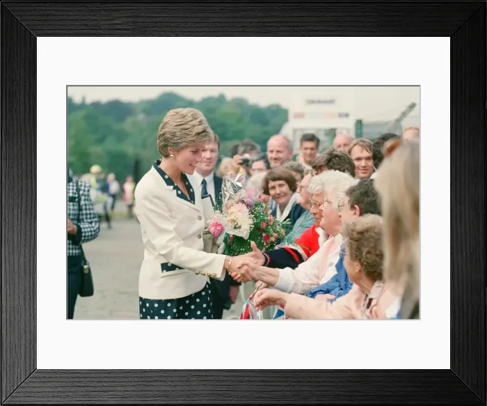 Framed Print : HRH The Princess of Wales, Princess Diana, visits the thermal clothing expert company
