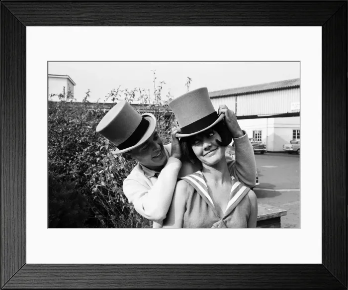Framed Print : Amanda Barrie and Billy Fury on the set of I ve Gotta Horse Framed Print : Amanda Barrie and Billy Fury on the set of I ve Gotta Horse