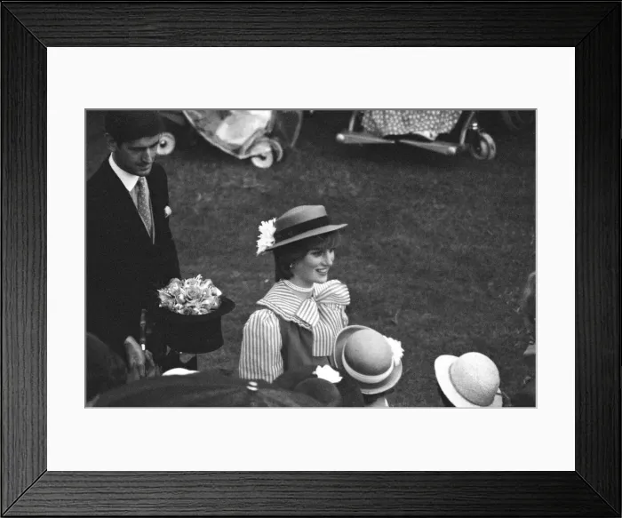 Framed Print : Lady Diana Spencer attends her first ever Garden Party at Buckingham Palace Framed Print : Lady Diana Spencer attends her first ever Garden Party at Buckingham Palace
