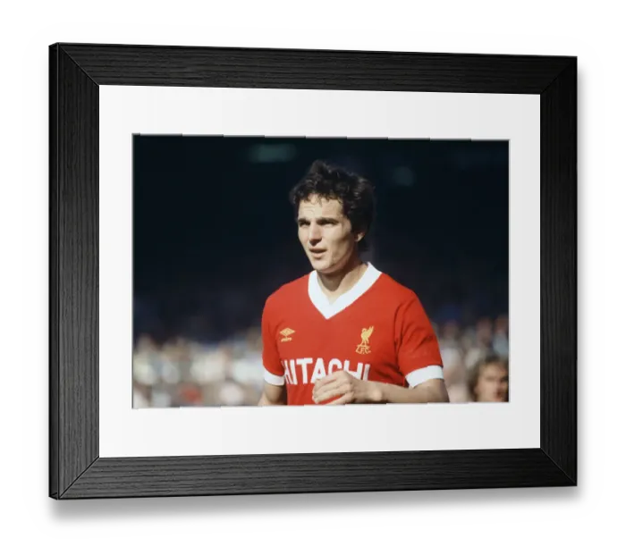 Framed Print : English League Division One match at Elland Road. Leeds United 1 v Liverpool 1