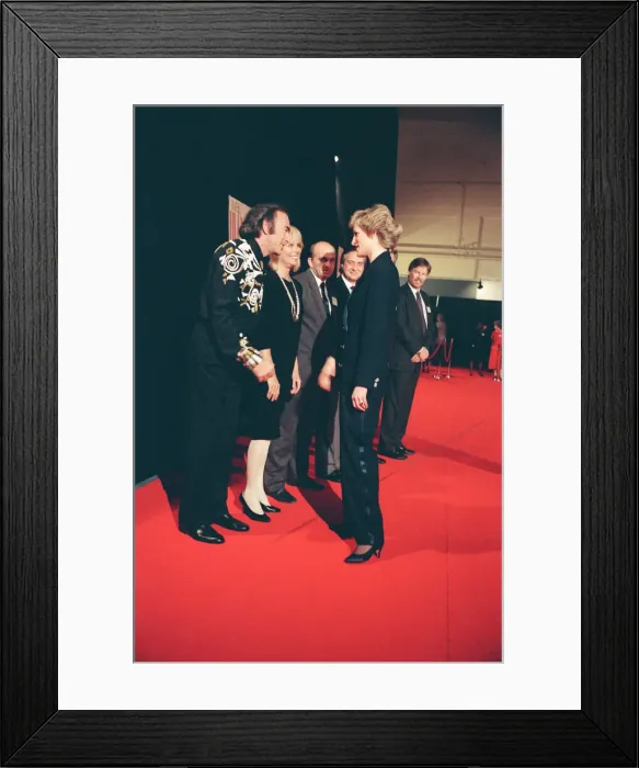 Framed Print : HRH The Princess of Wales, Princess Diana, greets American singer Neil Diamond