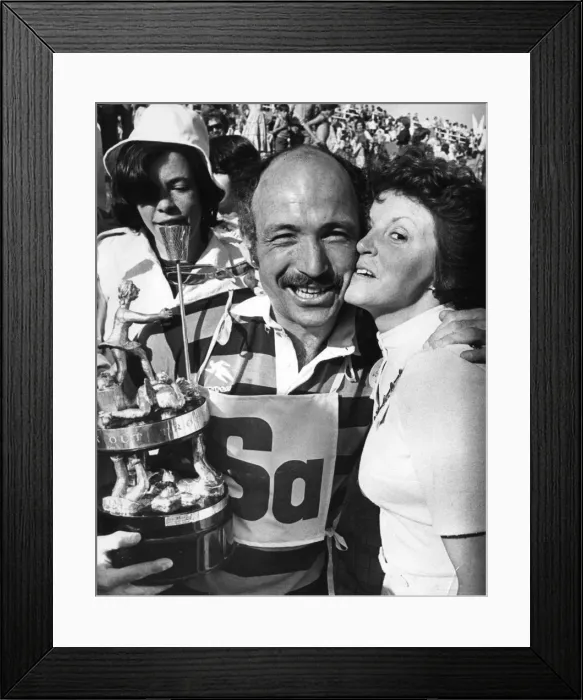 Framed Print : 01052127 Framed Print : 01052127