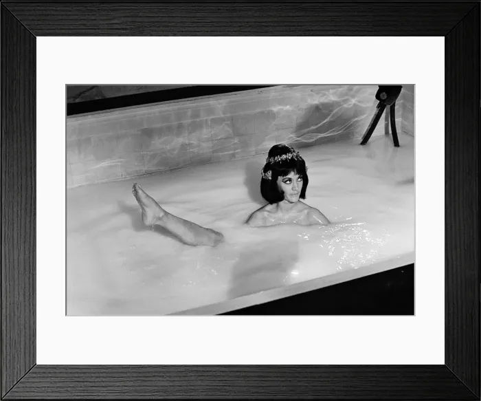 Framed Print : Amanda Barrie on the set of Carry on Cleo'at Pinewood Studios Framed Print : Amanda Barrie on the set of Carry on Cleo'at Pinewood Studios