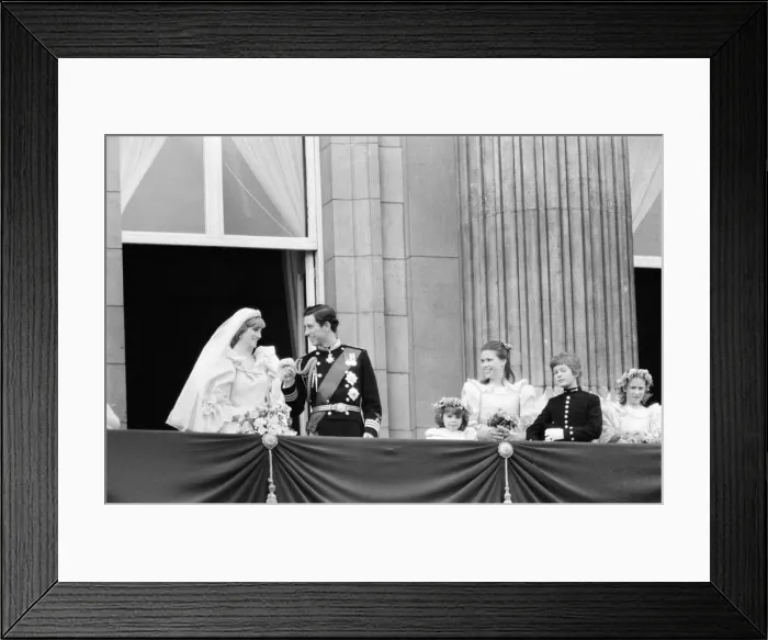 Framed Print : Prince Charles marries Lady Diana Spencer. Picture taken of the happy couple Framed Print : Prince Charles marries Lady Diana Spencer. Picture taken of the happy couple