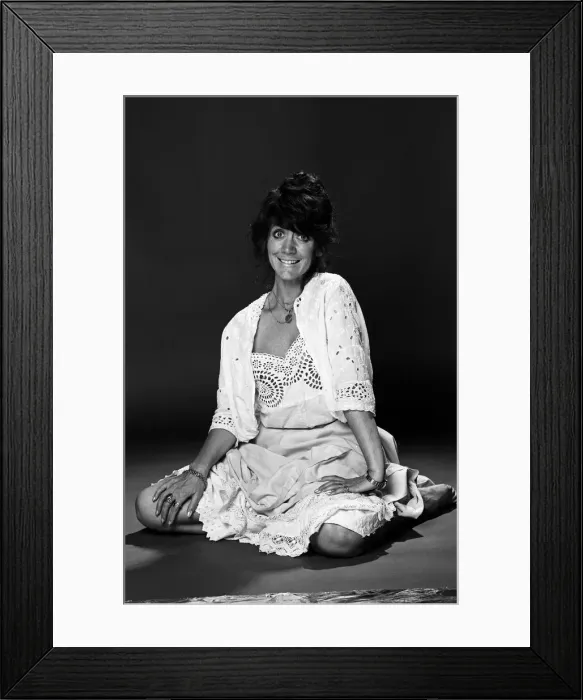 Framed Print : Actress Amanda Barrie. September 1982