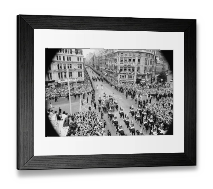 Framed Print : HRH Prince Charles, The Prince of Wales, marries Lady Diana Spencer