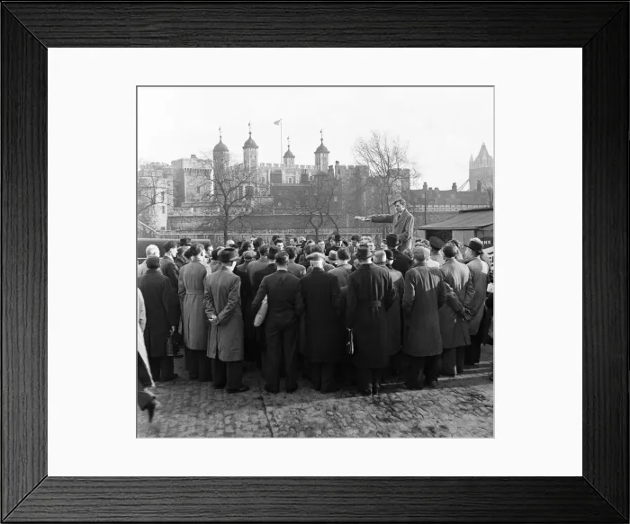Framed Print : Conservative speaker on Tower Hill, London. 1st March 1954 Framed Print : Conservative speaker on Tower Hill, London. 1st March 1954