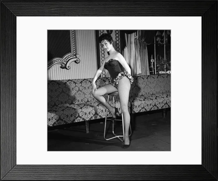 Framed Print : Amanda Barrie, 21, from Manchester is photographed at Winstons Club Framed Print : Amanda Barrie, 21, from Manchester is photographed at Winstons Club