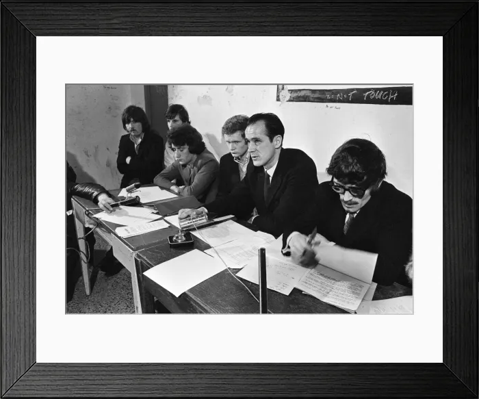 Framed Print : Provisional IRA meeting in Derry, Northern Ireland. Pictured Framed Print : Provisional IRA meeting in Derry, Northern Ireland. Pictured