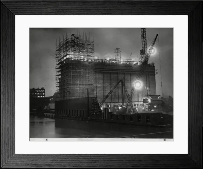 Framed Print : Twenty four hours a day construction continues on the 165ft grain silo at Spillers Ltd Framed Print : Twenty four hours a day construction continues on the 165ft grain silo at Spillers Ltd