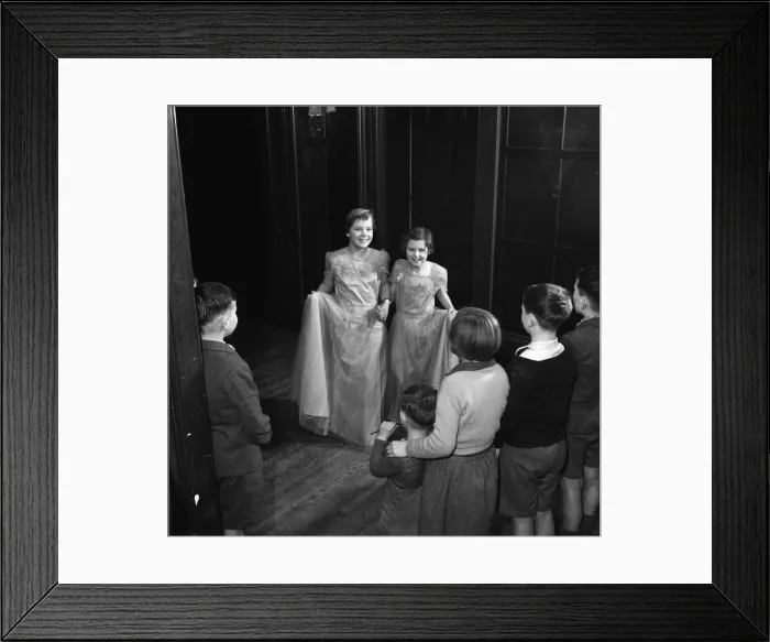 Framed Print : Cinderella'girls Dorothy and Joan, aged 12 and 11 Framed Print : Cinderella'girls Dorothy and Joan, aged 12 and 11