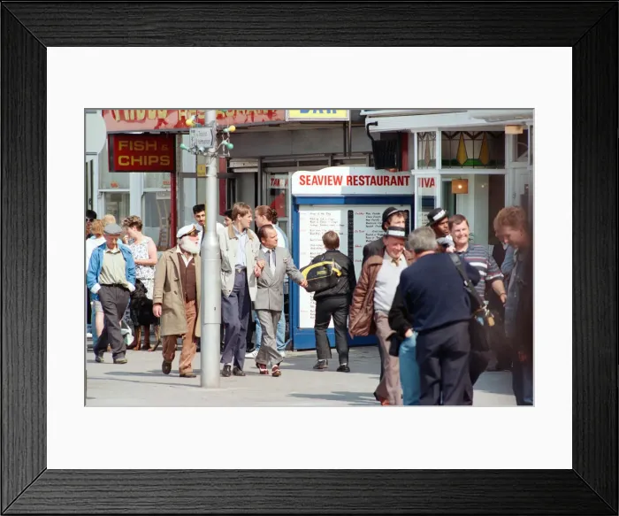 Framed Print : Cast members during the filming of the Only Fools and Horses Framed Print : Cast members during the filming of the Only Fools and Horses
