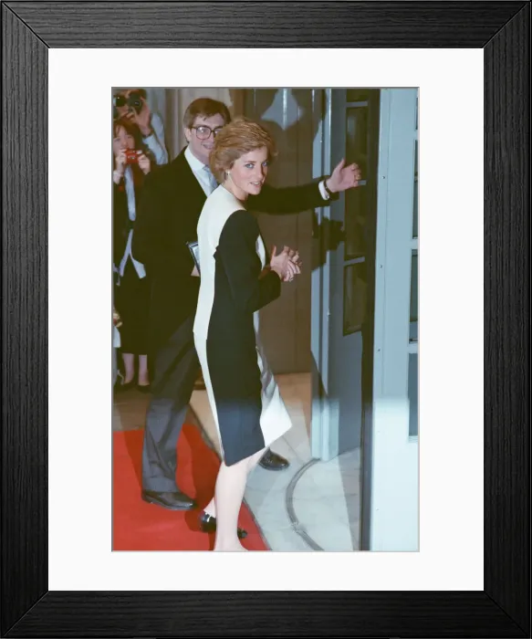 Framed Print : HRH Princess Diana, The Princess of Wales, attends The Best of British Youth Awards Framed Print : HRH Princess Diana, The Princess of Wales, attends The Best of British Youth Awards