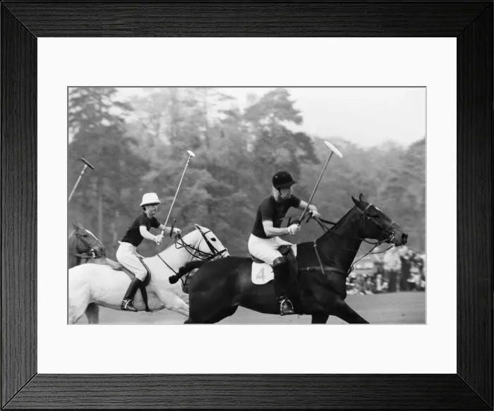 Framed Print : Combermere Cup Final Polo match played at Windsor. Windsor Park defeated Lowood by