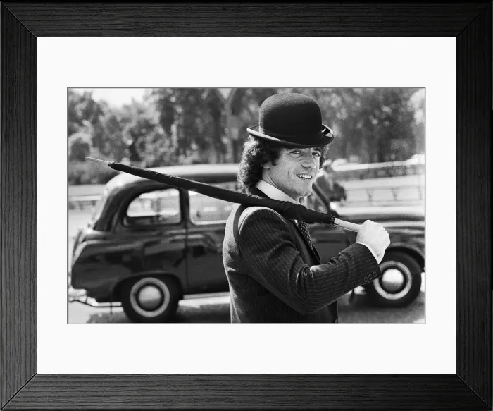 Framed Print : Football star Kevin Keegan shows off the new avengers Framed Print : Football star Kevin Keegan shows off the new avengers