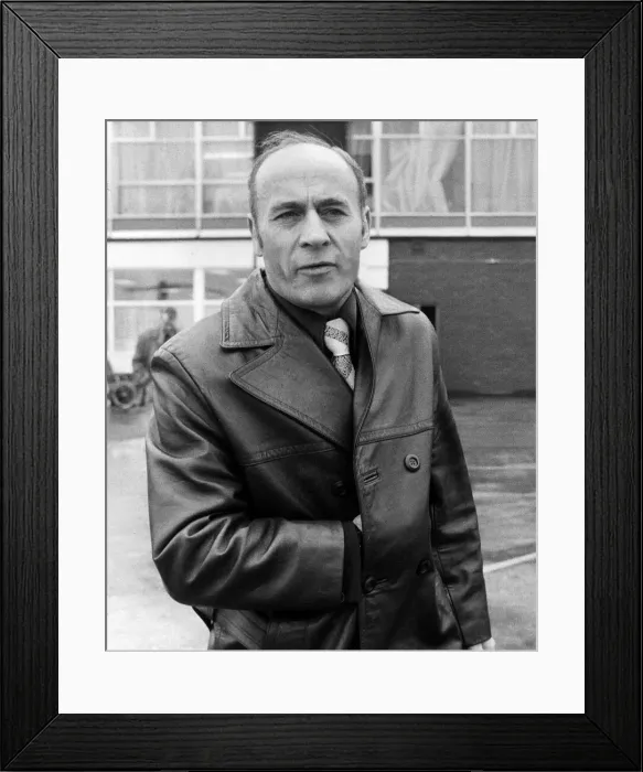 Framed Print : Ron Saunders Football manager of Aston Villa FC