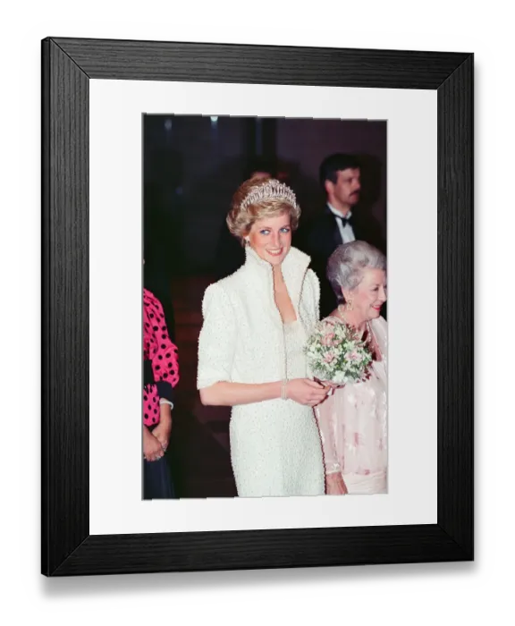 Framed Print : HRH The Princess of Wales, Princess Diana visit To Hong Kong as part of their Far East