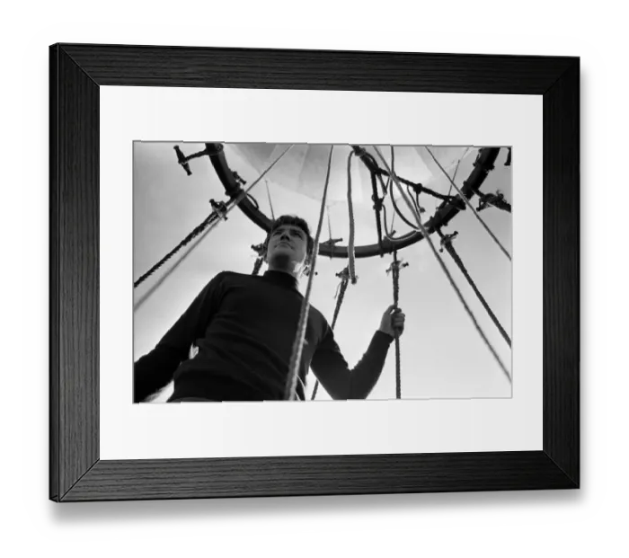 Framed Print : Actor Albert Finney goes for a balloon ride while making the film