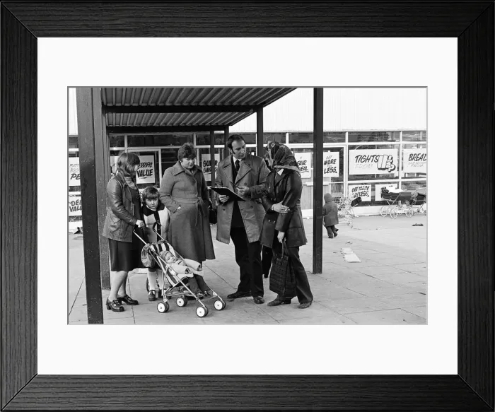 Framed Print : Frank Dee Supermarket, Teesside. 1976 Framed Print : Frank Dee Supermarket, Teesside. 1976
