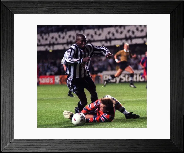 Framed Print : Faustino Asprilla Newcastle United September 1997 during the Champion league match Framed Print : Faustino Asprilla Newcastle United September 1997 during the Champion league match