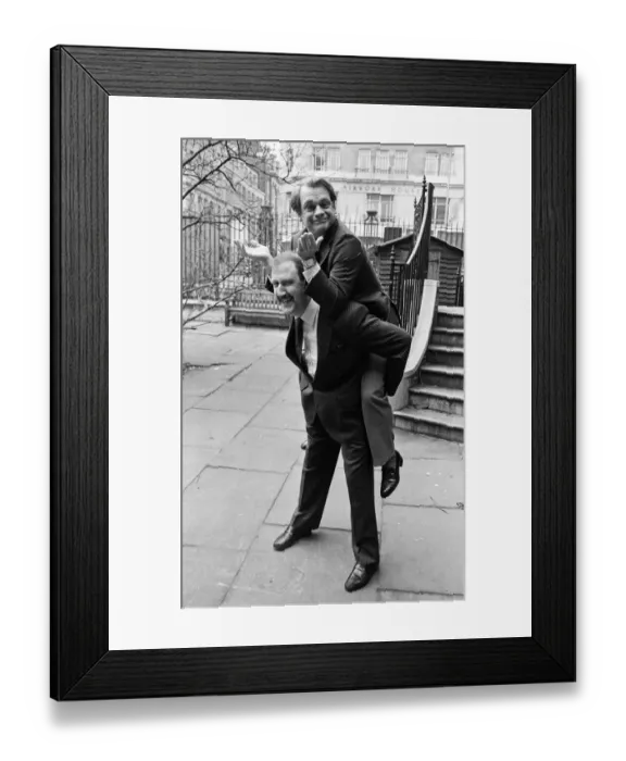 Framed Print : Actor David Jason (Only Fools and Horses) on the back of Gordon Kaye ( Allo