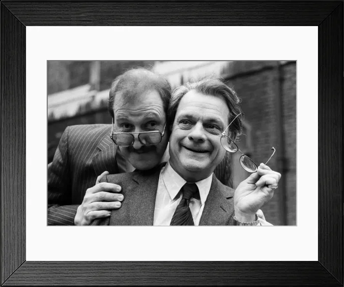Framed Print : Actor David Jason, right, (Only Fools and Horses) and Gordon Kaye ( Allo Framed Print : Actor David Jason, right, (Only Fools and Horses) and Gordon Kaye ( Allo