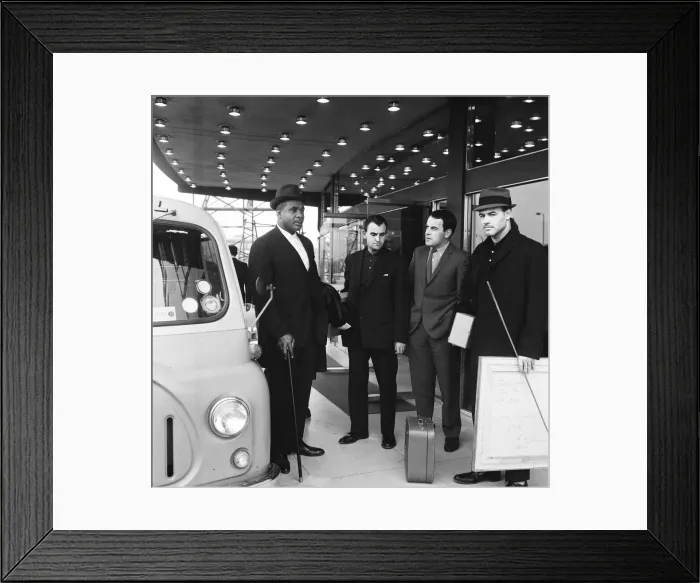 Framed Print : Sonny Liston, World Heavyweight Champion, pictured at London Heathrow Airport as he heads Framed Print : Sonny Liston, World Heavyweight Champion, pictured at London Heathrow Airport as he heads