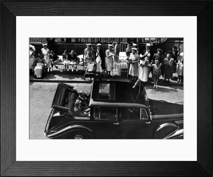 Framed Print : Patients from the Childrens Hospital watch Princess Elizabeth as she passes through Framed Print : Patients from the Childrens Hospital watch Princess Elizabeth as she passes through