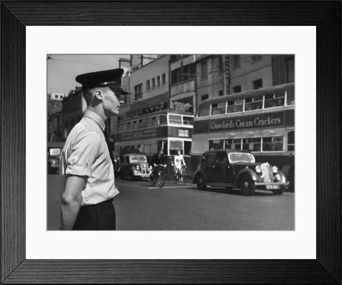 Framed Print : Police Officer on Patrol, Cardiff, Wales, 17th June 1957 Framed Print : Police Officer on Patrol, Cardiff, Wales, 17th June 1957