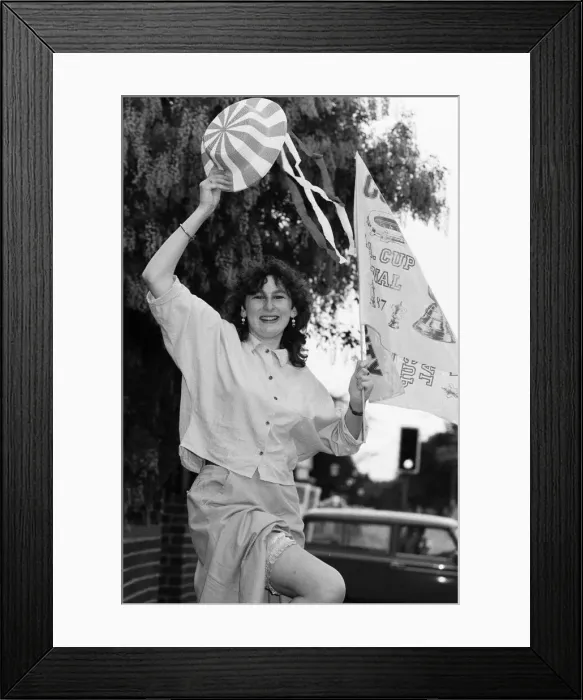 Framed Print : Coventry City fans celebrate the 1987 FA Cup Final, Coventry City beat Tottenham Hotspur Framed Print : Coventry City fans celebrate the 1987 FA Cup Final, Coventry City beat Tottenham Hotspur