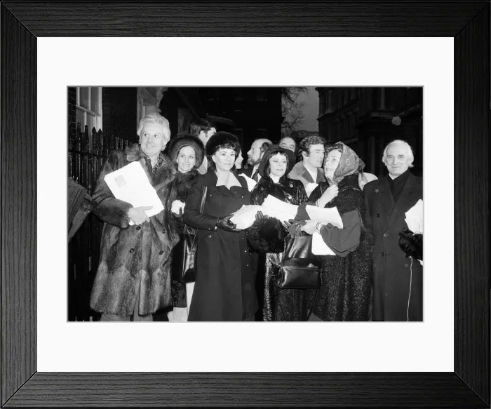 Framed Print : A deputation representing the theatrical profession handed in a petition to Framed Print : A deputation representing the theatrical profession handed in a petition to