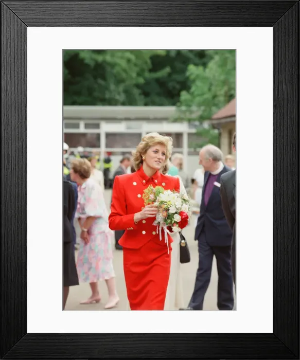 Framed Print : HRH The Princess of Wales, Princess Diana, opens Milton Hospice