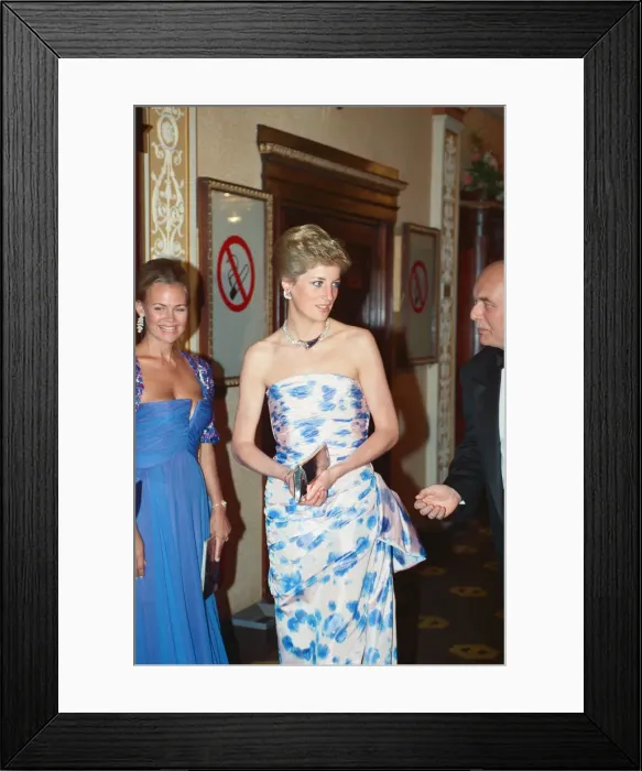 Framed Print : HRH Princess Diana, Princess of Wales attends the Premiere of Farewell to the King