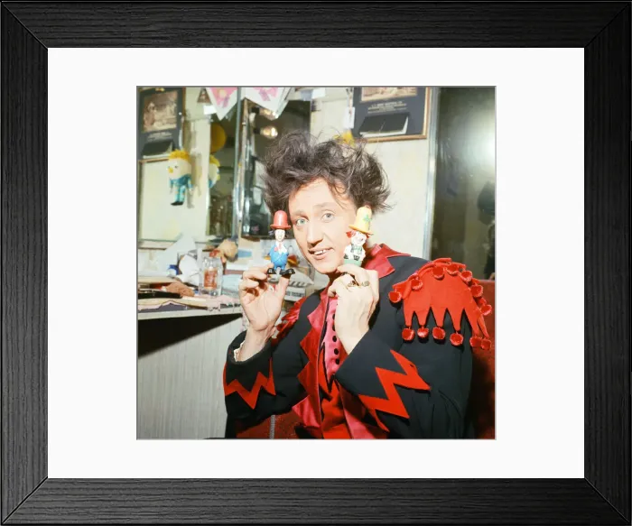 Framed Print : Comedian Ken Dodd. 16th February 1966 Framed Print : Comedian Ken Dodd. 16th February 1966