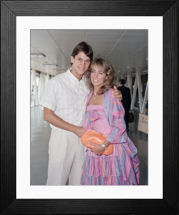 Framed Print : England footballer Gary Lineker with his wife Michelle at London Heathrow Framed Print : England footballer Gary Lineker with his wife Michelle at London Heathrow