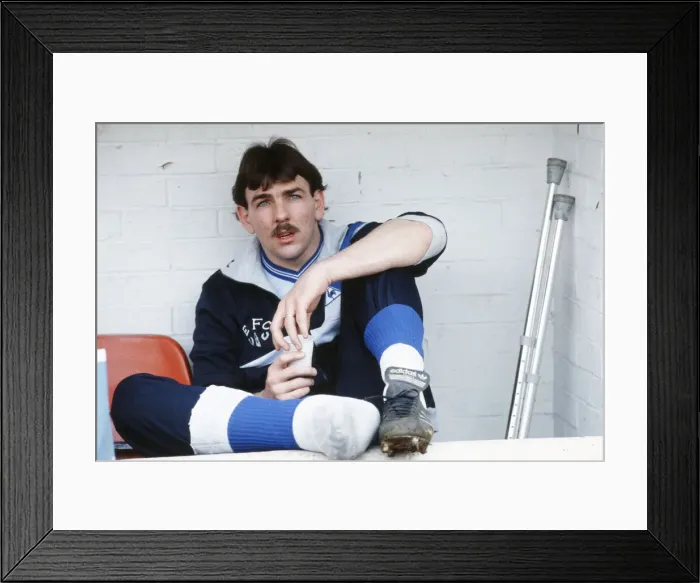 Framed Print : English League Division One match at the City Ground. Nottingham Forest 0 v Everton Framed Print : English League Division One match at the City Ground. Nottingham Forest 0 v Everton
