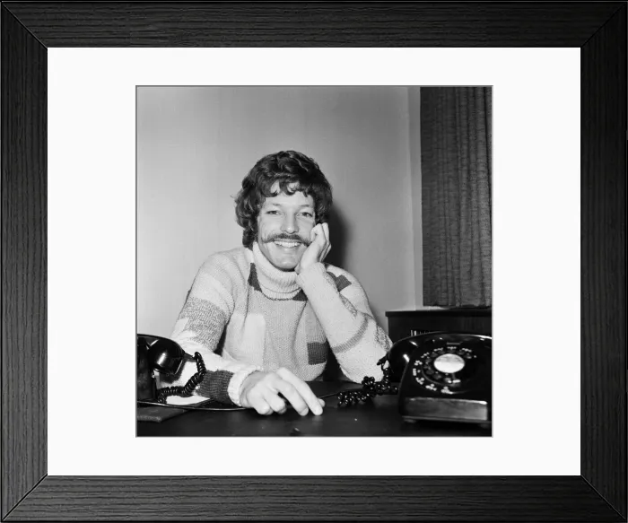 Framed Print : Actor Richard Chamberlain is to play Hamlet'for ITV Framed Print : Actor Richard Chamberlain is to play Hamlet'for ITV