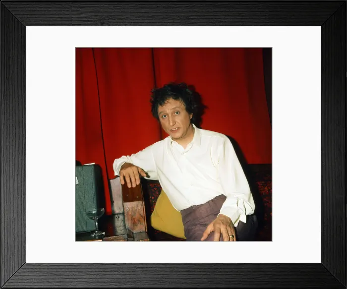 Framed Print : Comedian Ken Dodd. 1975 Framed Print : Comedian Ken Dodd. 1975