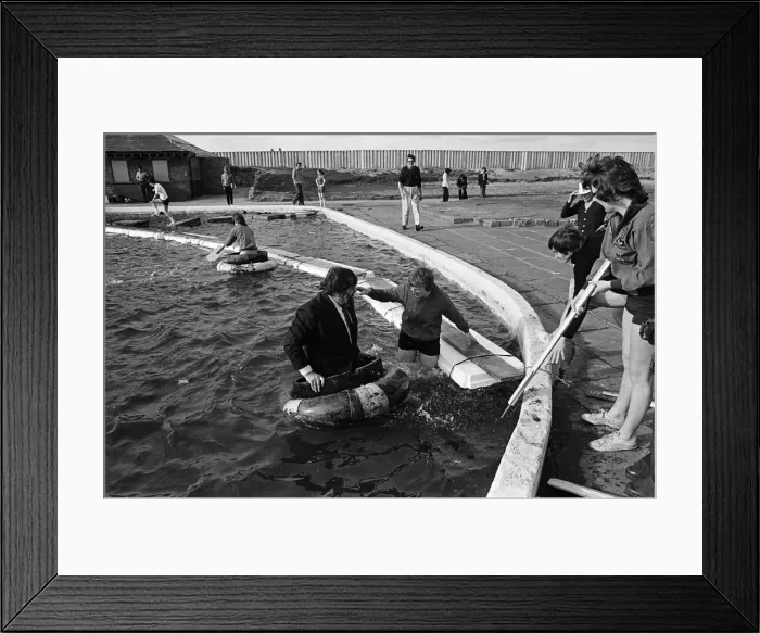 Framed Print : Its a Knockout!'in Redcar. 1976 Framed Print : Its a Knockout!'in Redcar. 1976