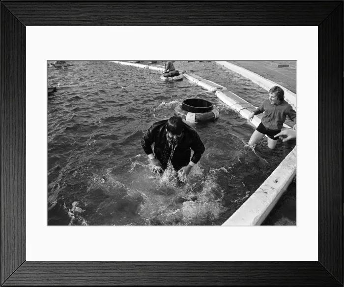 Framed Print : Its a Knockout!'in Redcar. 1976 Framed Print : Its a Knockout!'in Redcar. 1976