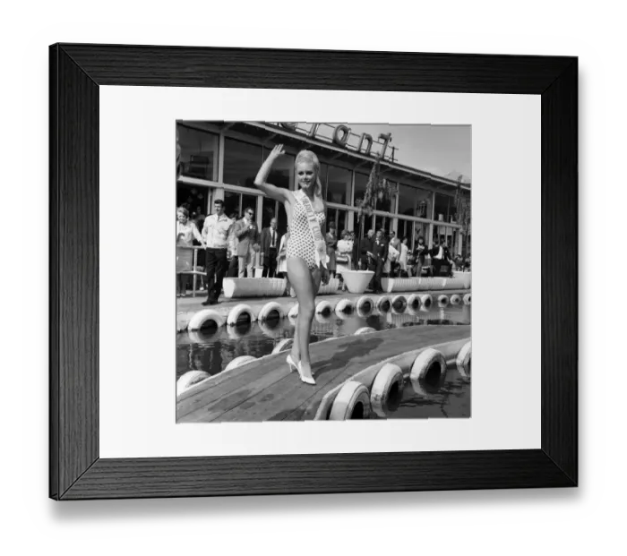 Framed Print : The All Star Gala at Battersea Fun Fair. Katherine Lee from London who is the winner of