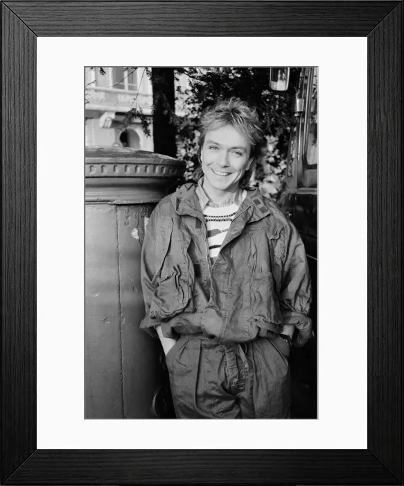 Framed Print : David Cassidy, singer, actor and musician, in 1985. Pictured in Clapham Common, London Framed Print : David Cassidy, singer, actor and musician, in 1985. Pictured in Clapham Common, London
