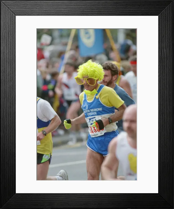 Framed Print : The London Marathon, 1991. Runners passing through and around Tower Bridge Framed Print : The London Marathon, 1991. Runners passing through and around Tower Bridge